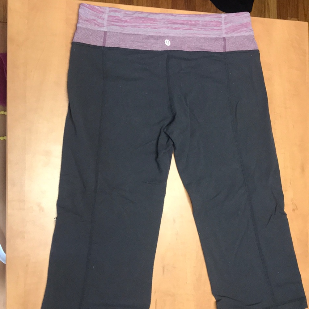 Lululemon yoga pants